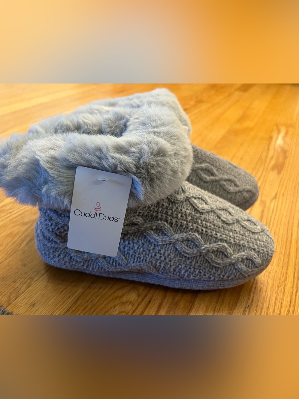 Cuddl Duds Light Grey Faux Fur Cuff Cable Knit Slippers